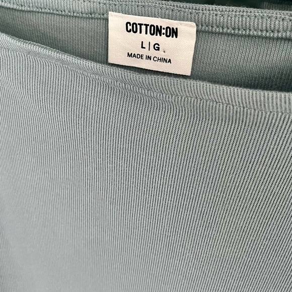 Cotton On Long Sleeve Cropped Top - Picture 3 of 4